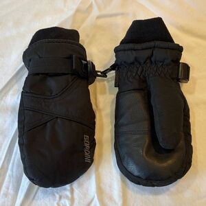 Gordini Black Kids Mittens